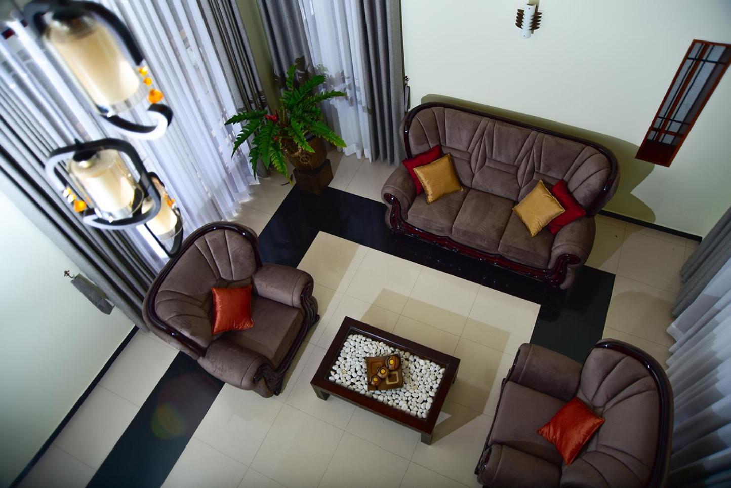 Bigcity Villa - Airport Transit Hotel 卡图纳耶克 外观 照片